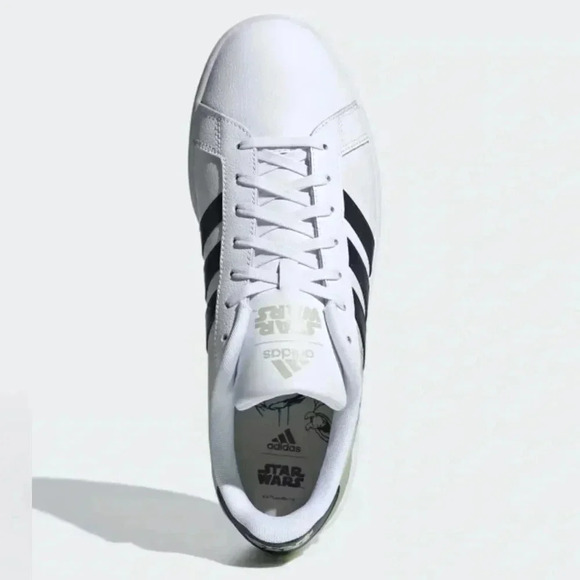Host Pick Adidas x Star  Wars Grand Court Baby Yoda - Picture 3 of 15